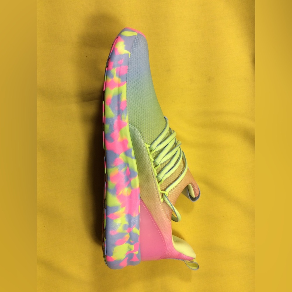 adidas Women's Gradient Pastel Multicolor Sneakers - Picture 10 of 11